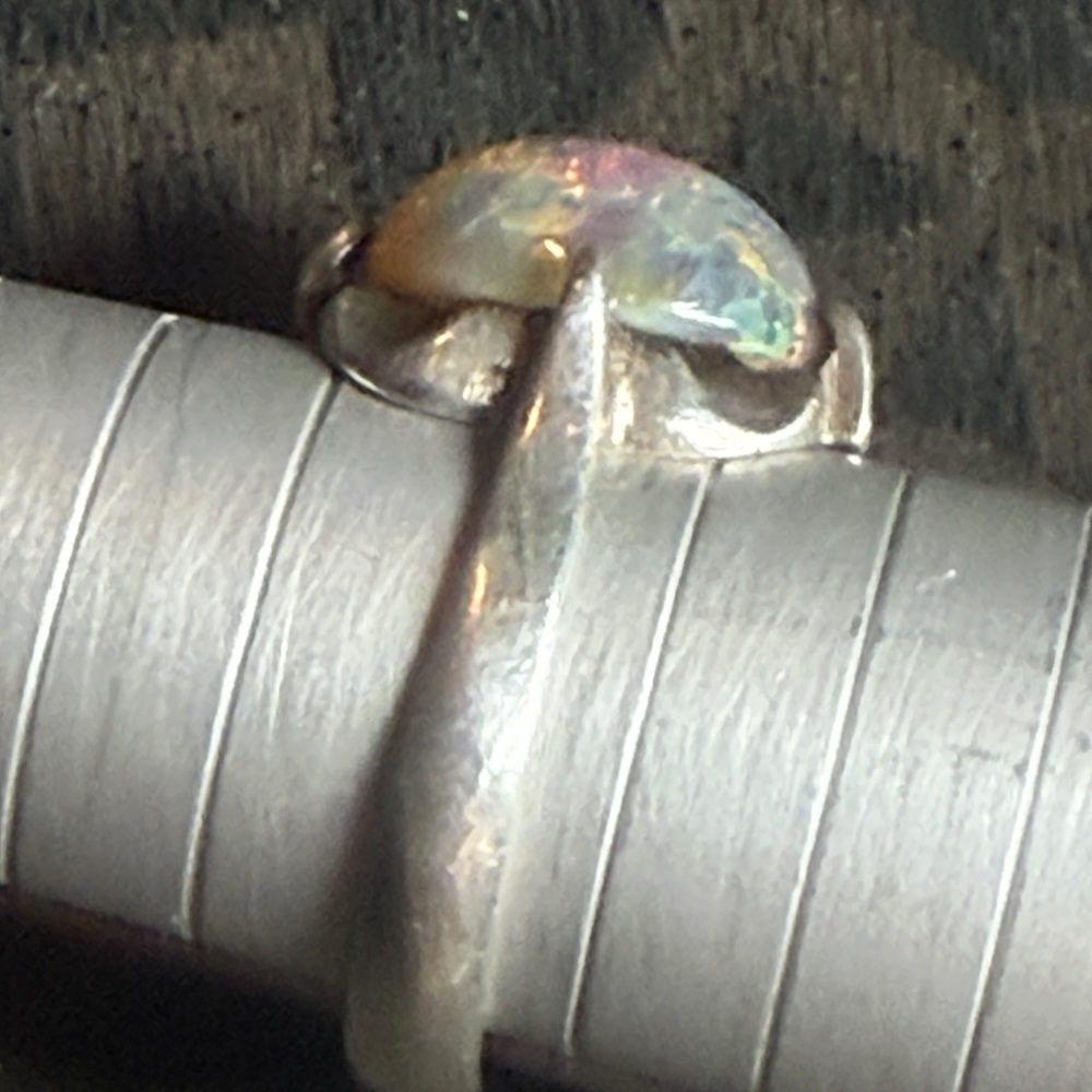 VINTAGE STERLING SILVER OPAL RING 6.5 - Picture 6 of 9